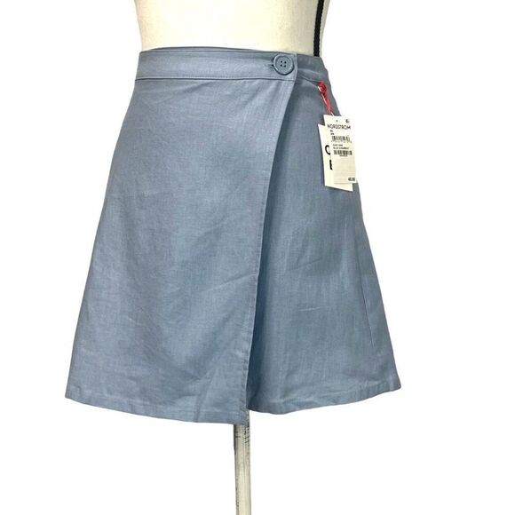 Open Edit Button Linen Blend  Wrap Skirt In Blue Chambray, Sz. XS - Picture 3 of 8